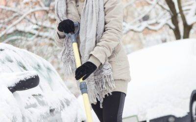 3 Tips to Avoid Injury from Snow Shovelling